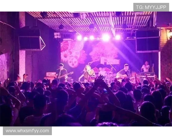 Live It Up世界杯激情旋律与绿茵梦想交织的盛夏狂欢盛典 Live It Up世界杯激情旋律与绿茵梦想交织的盛夏狂欢盛典